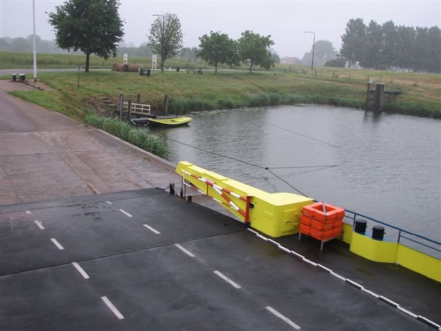 Bergsche Maas 12 aansluiting oprit